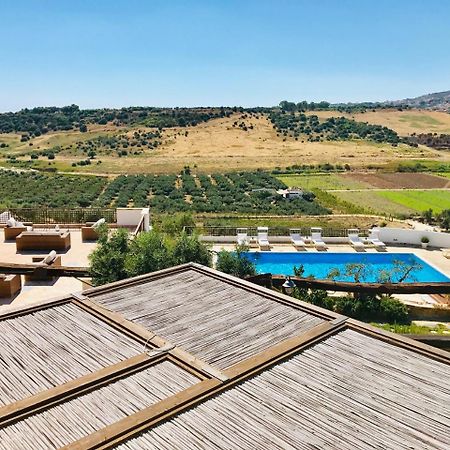 Tenuta Carabollace Шака Екстериор снимка