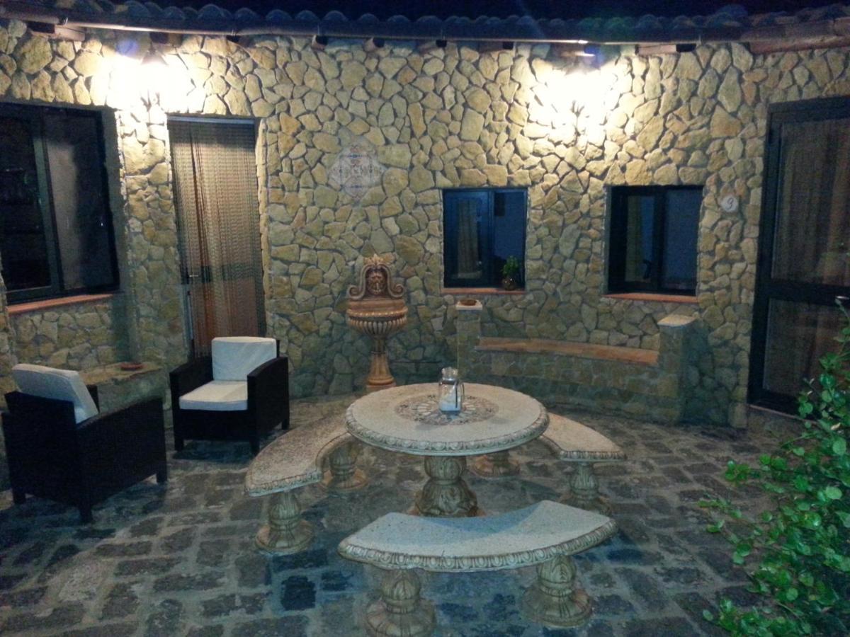 Tenuta Carabollace Шака Стая снимка
