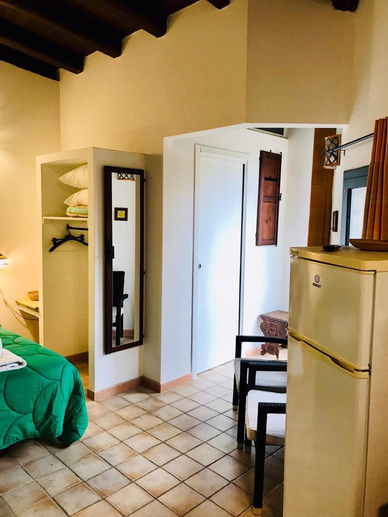 Tenuta Carabollace Шака Стая снимка