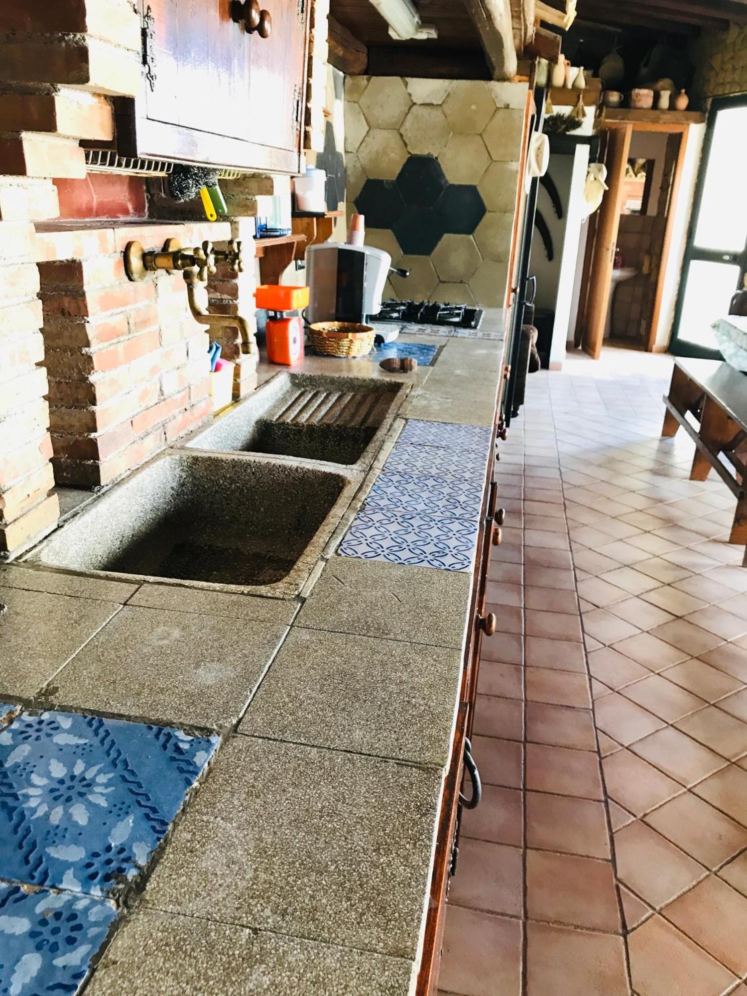Tenuta Carabollace Шака Стая снимка