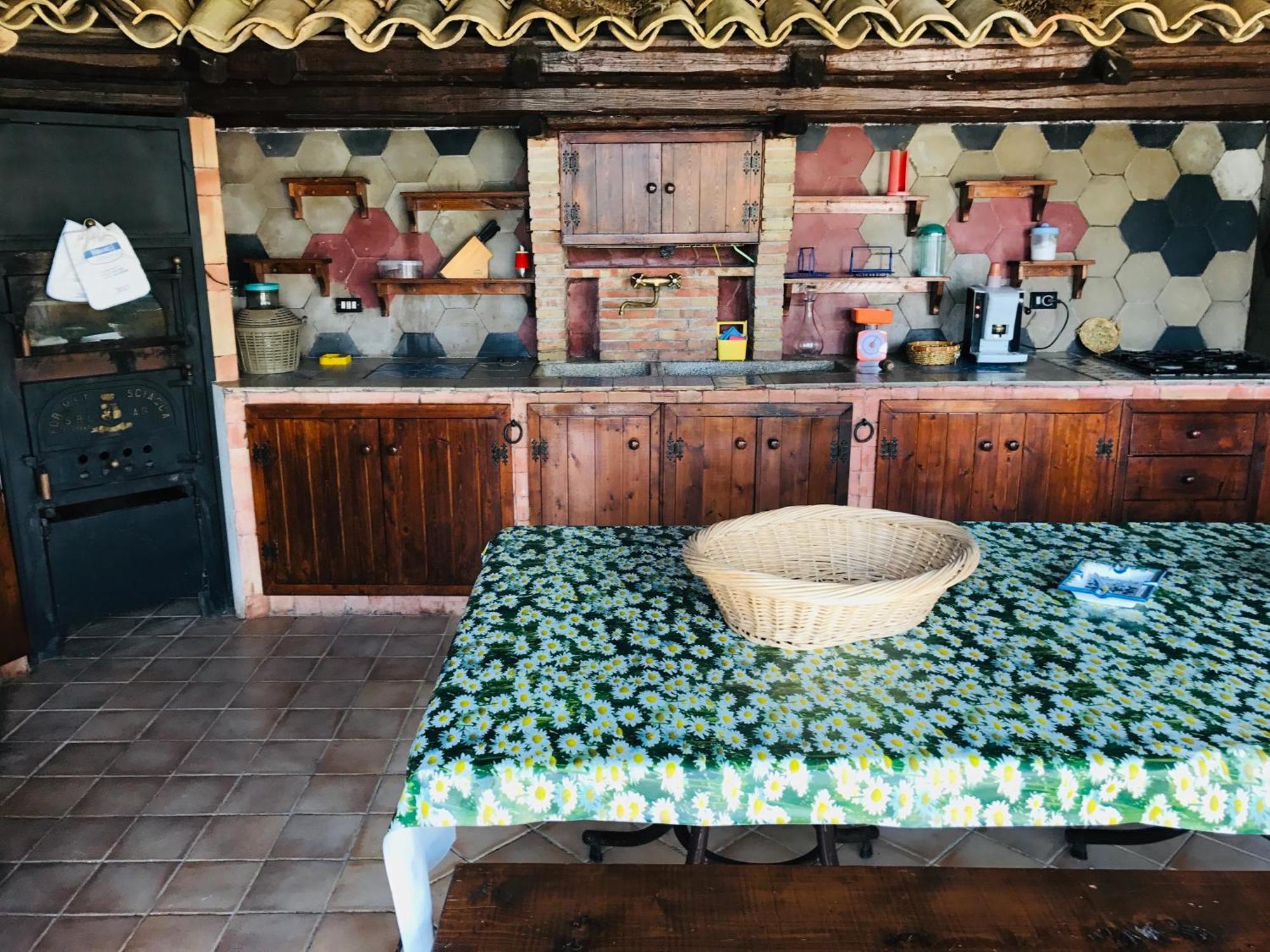 Tenuta Carabollace Шака Стая снимка