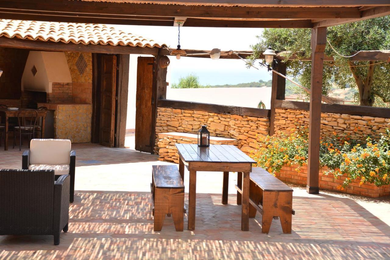 Tenuta Carabollace Шака Екстериор снимка