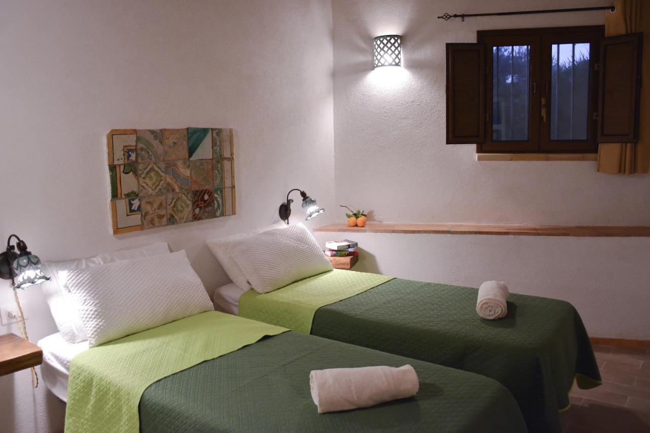 Tenuta Carabollace Шака Екстериор снимка